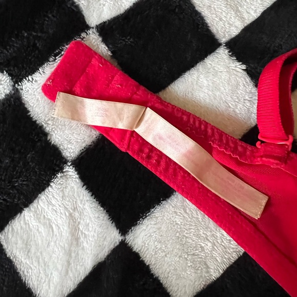 victoria secret lace bra - Picture 4 of 4